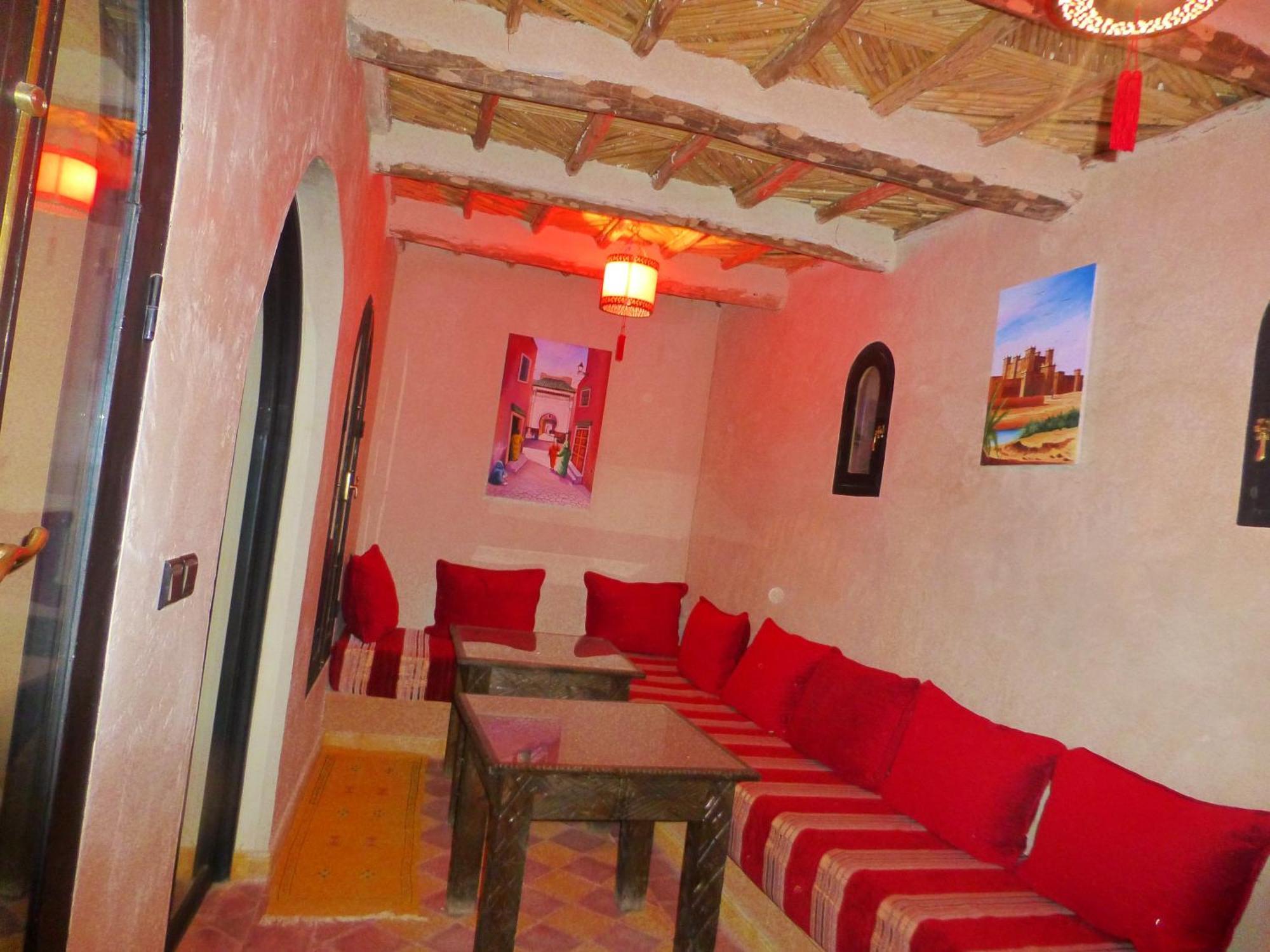 Kasbah La Cigogne Bed & Breakfast Ait Benhaddou Exterior photo