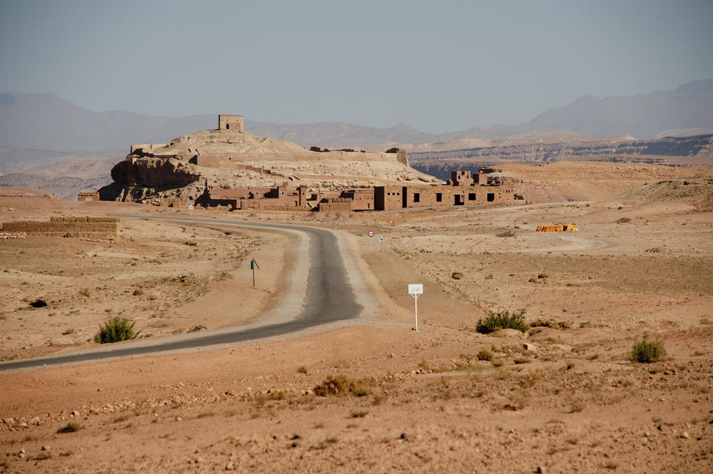 Kasbah La Cigogne Bed & Breakfast Ait Benhaddou Exterior photo